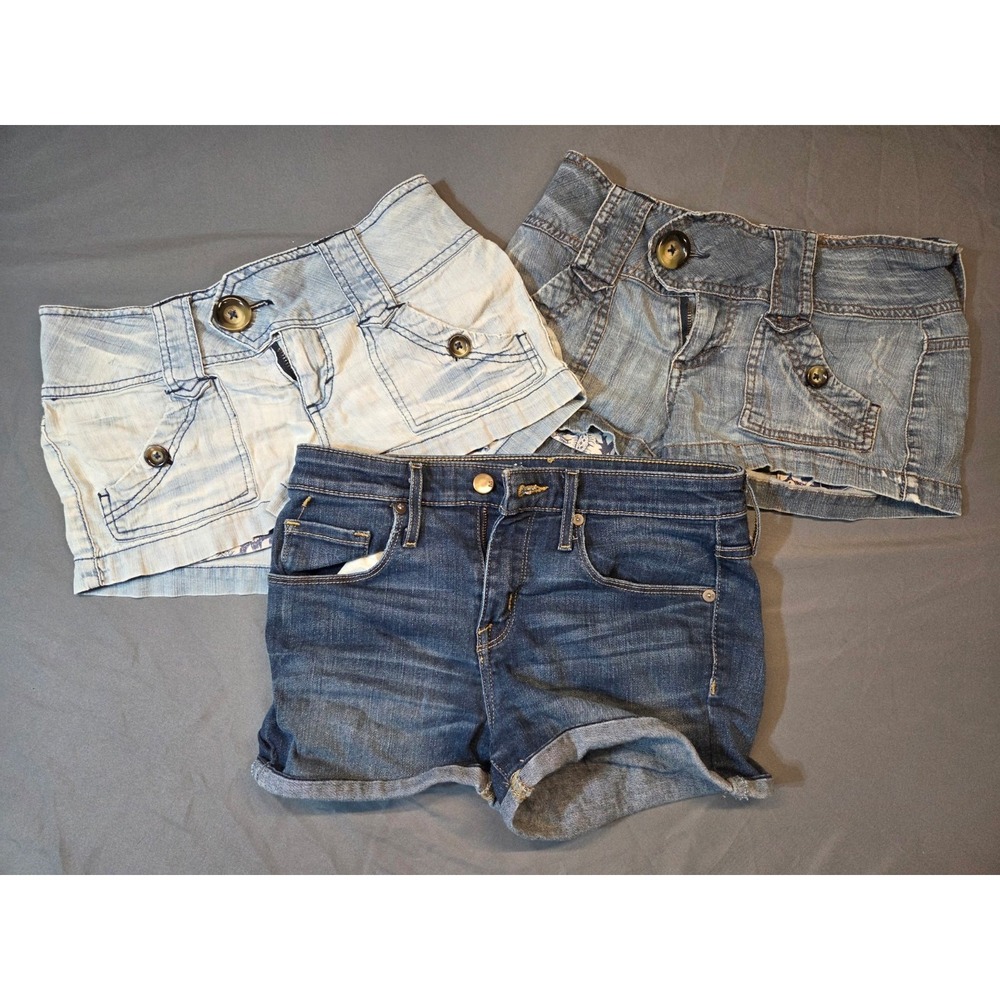539 Mossimo 3 Pair Bundle Shorts Junior Size 1 Fit 6